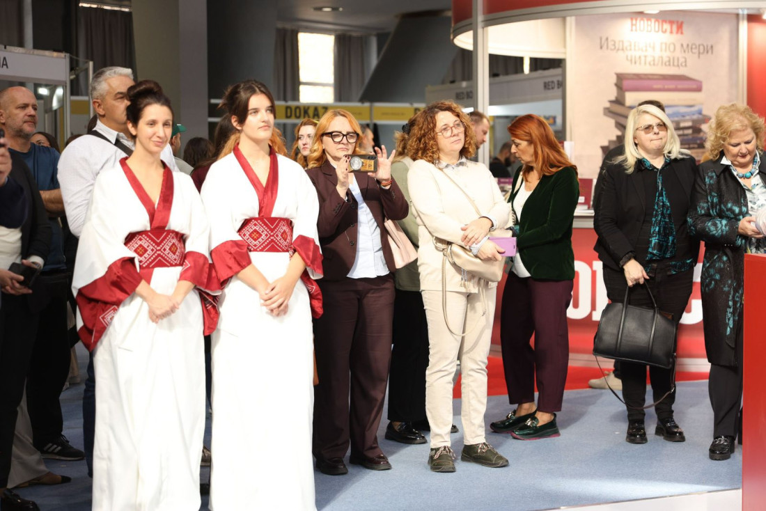 "Pokondirena tikva" na japanskom na Međunarodnom sajmu knjiga u Beogradu