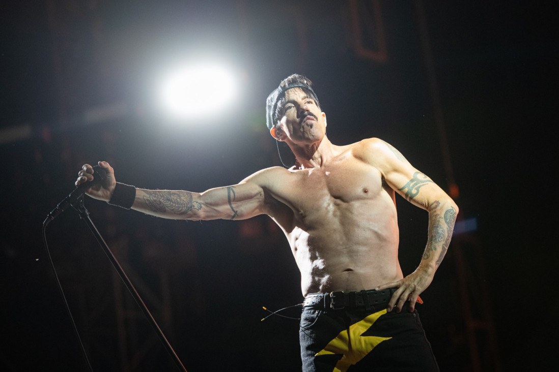 Hit priča: Pevač s 12 godina prokrijumčario 30.000 dolara, "da učini tati"!