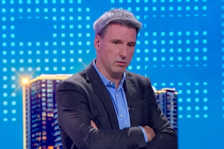 Osuđeni nasilnik uz blokadere! Tukao suprugu, a sada huška po društvenim mrežama (FOTO)