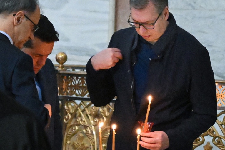 Vučić: Najvažnije je da Srbija bude dostojanstvena i ujedinjena