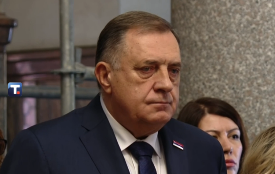 Novo oglašavanje Lukasa o fotki sa Naserom Orićem: "Izvinjavam se svima koje sam povredio"