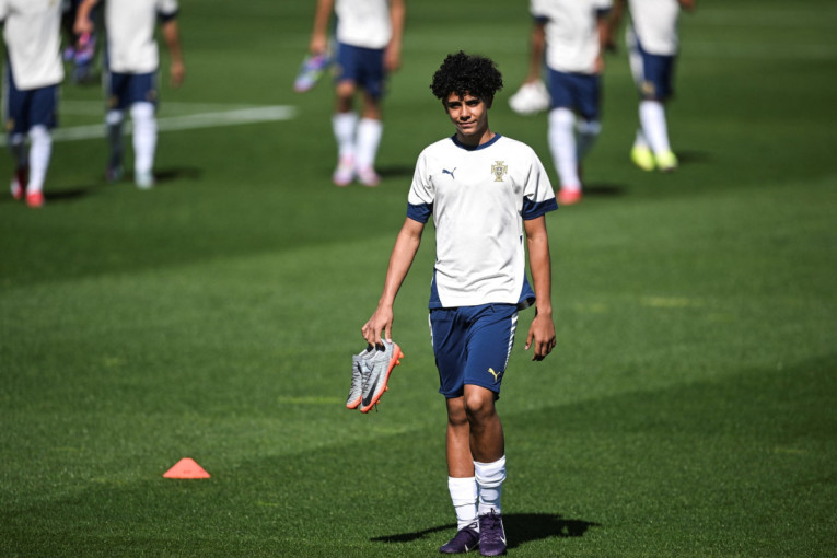 Junior krenuo očevim stopama: Sin Kristijana Ronalda zablistao u dresu reprezentacije Portugala (VIDEO)