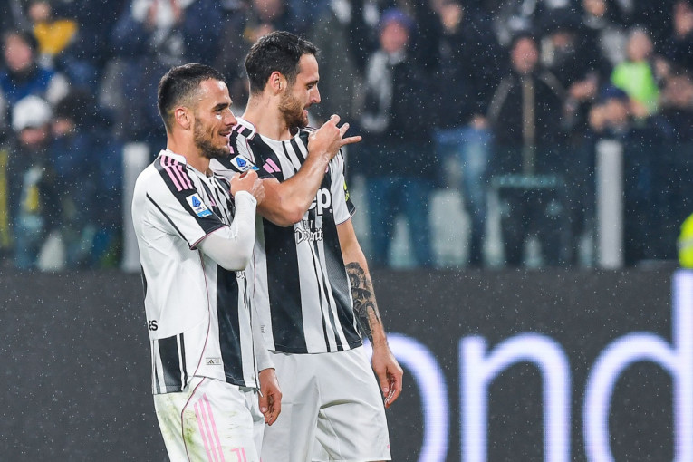 Kad nije Vlahović, onda je Kostić: Reprezentativac Srbije postigao gol za Juventus (VIDEO)