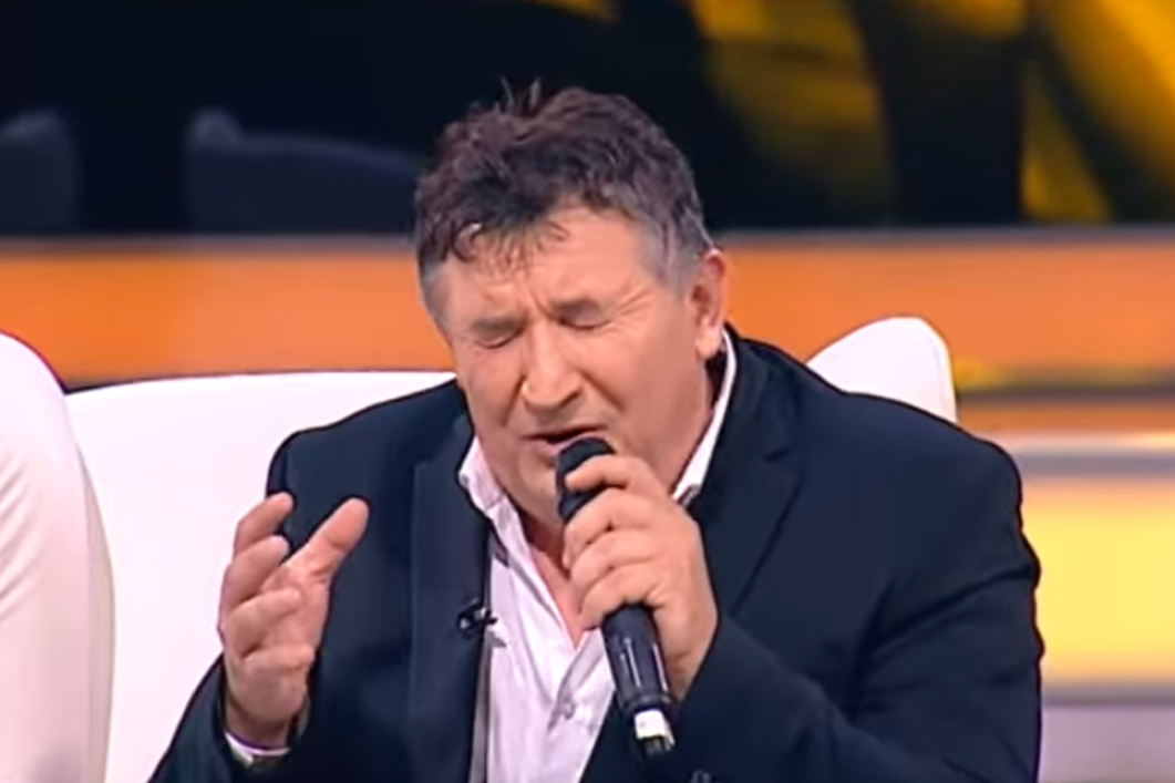 Pevač deportovan iz Švedske: Zabranili mu ulazak u zemlju dve godine!