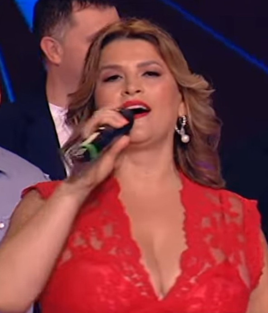 Stariji brat joj poginuo, a život mlađeg bolest je odnela: Potresna priča pevačice