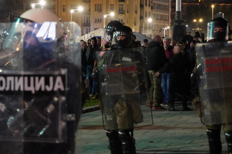 Hitno se oglasili iz MUP-a: Policija uhapsila 37 blokadera