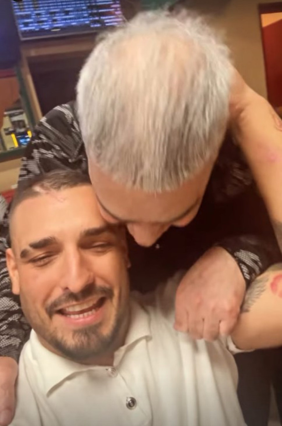 Ljuba Aličić proslavio 70. rođendan, Darko Lazić ga grli i ljubi: Legenda moja!