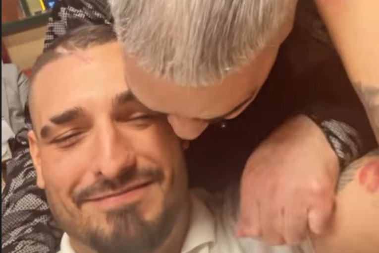 Ljuba Aličić proslavio 70. rođendan, Darko Lazić ga grli i ljubi: Legenda moja!