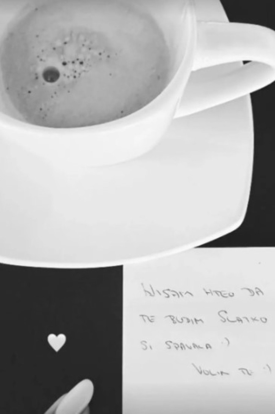 Milica Kemez posle razvoda blista: Novi dečko joj priredio iznenađenje, evo kako joj ugađa (FOTO)