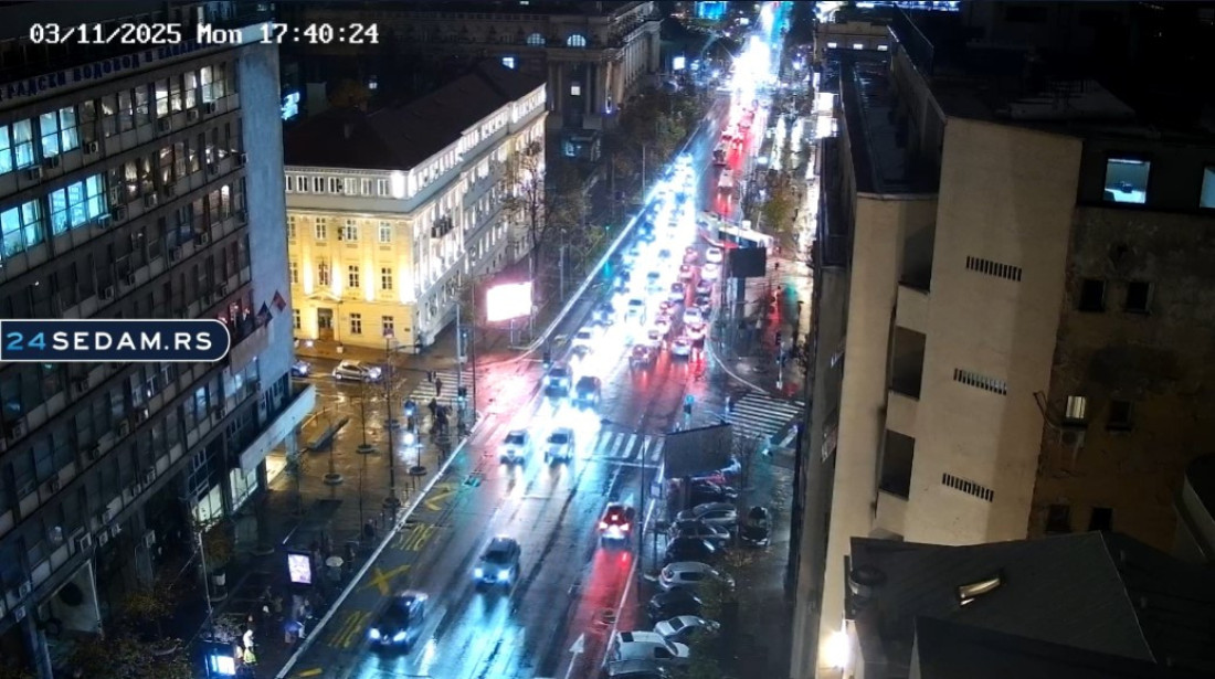 Beograd stao! Kolaps na ulicama u špicu, plus kiša (FOTO)