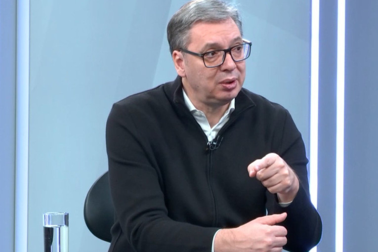 Predsednik Vučić: Od januara plate veće od očekivanog! Postoji nervoza i histerija zbog debakla iz Novog Sada