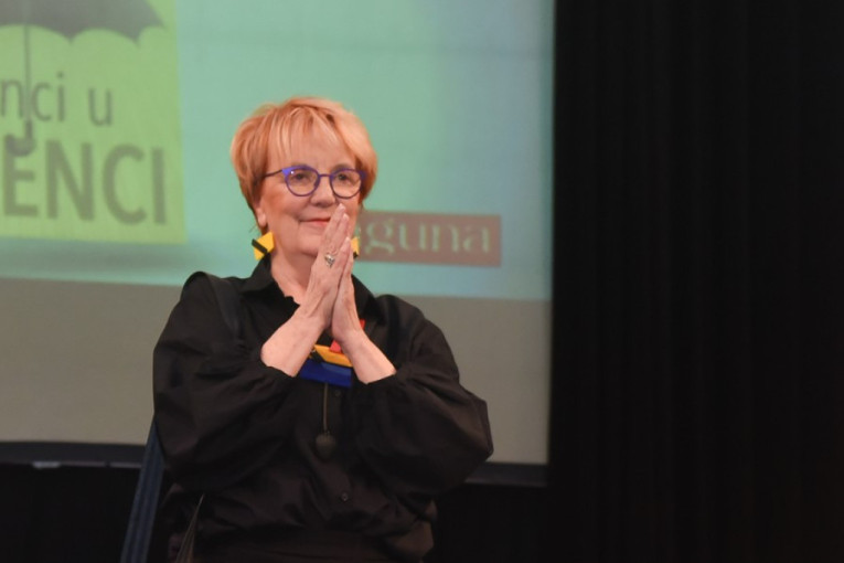 Vedrana Rudan izašla iz bolnice! Okupila sa mužem decu: "Ovo je najlepši ručak u mom životu"