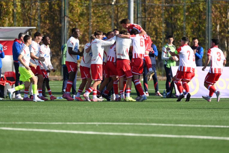 Zvezdini klinci idu dalje u Ligi šampiona! Omladinci "pregazili" Banjik (FOTO/VIDEO)