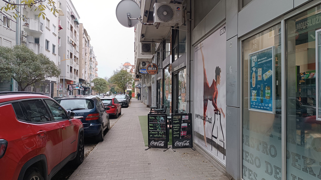 Nožem u Crnogorca! Napad u novosadskom lokalu (FOTO)