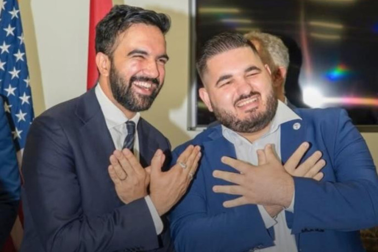 Skandalozno ponašanje prvog čoveka Njujorka! Razbesneo Srbe, pokazivao albanskog orla! Novi gradonačelnik izabrao stranu!