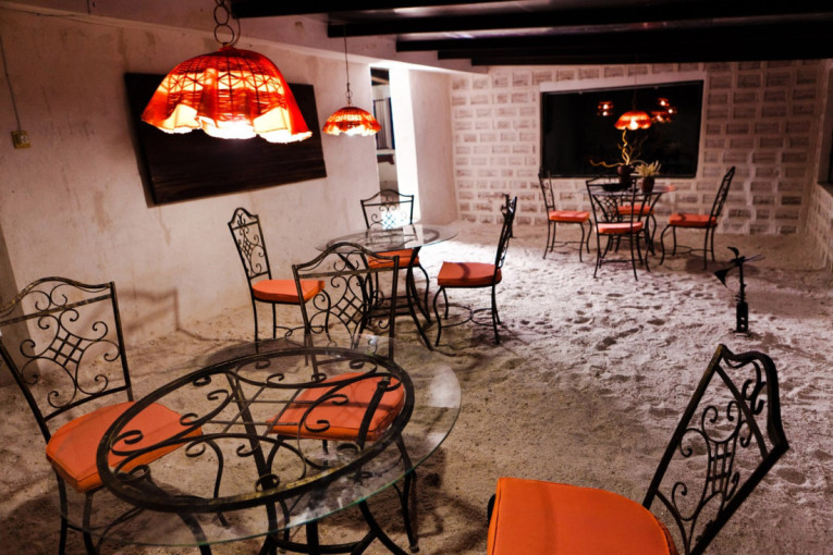 Jedno od najneobičnijih mesta na svetu: U ovom hotelu su čak i kreveti od soli, gostima je zabranjeno da ližu zidove (FOTO)