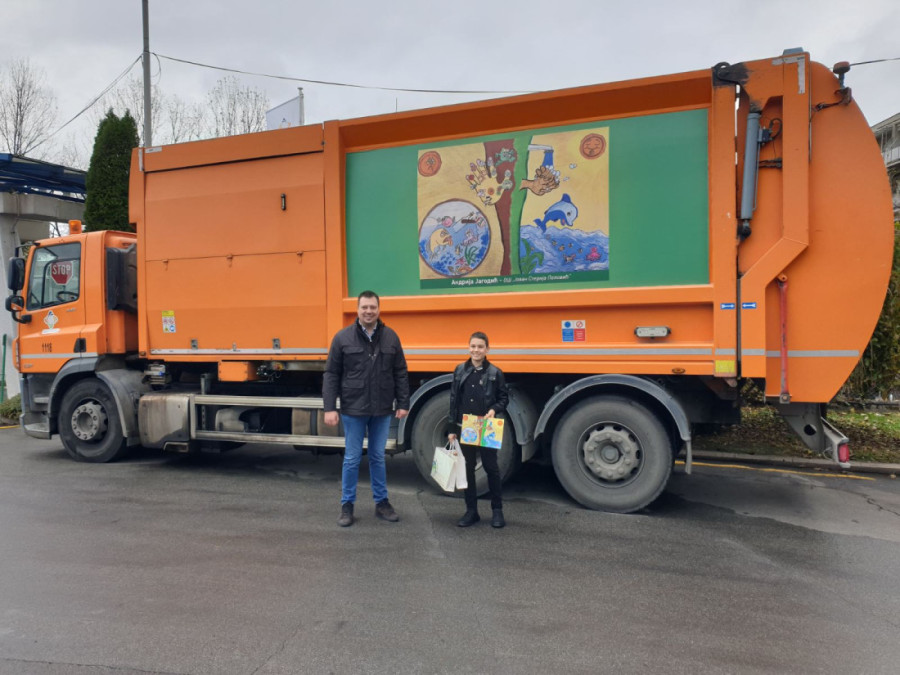 V.d. Marko Popadić uručio nagrade pobednicima likovnog konkursa „Gradske čistoće“ –  „Prljavo ili čisto nije isto!“