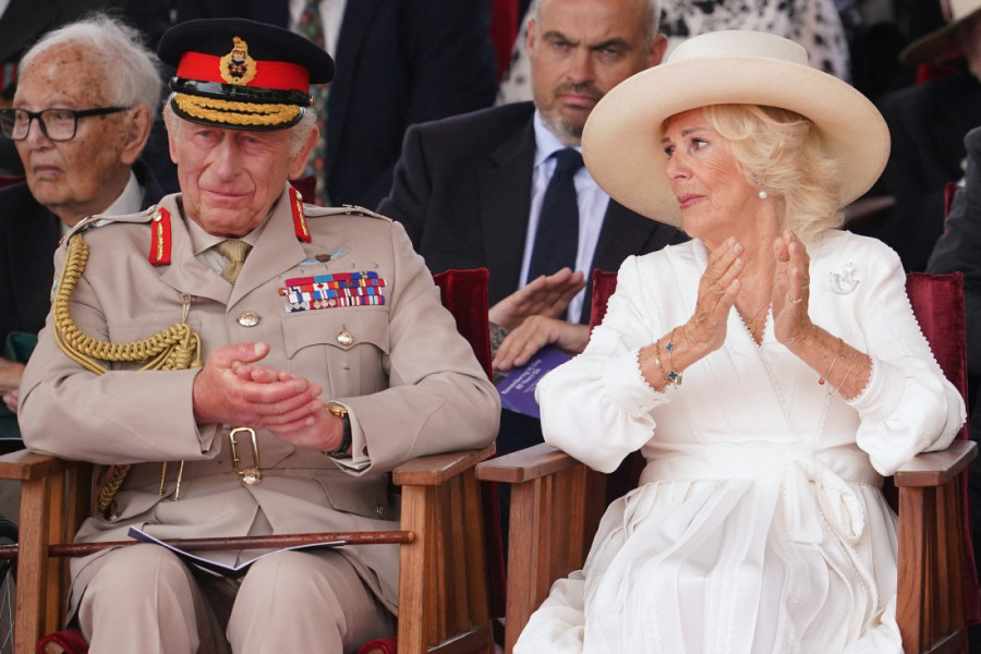 Kralj i kraljica zaplakali pred svima: Veteran od 105 godina im uputio moćne reči