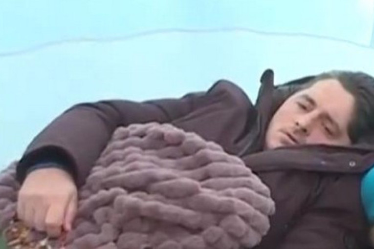 Zatvorena birališta! CIK: Do 17 časova glasalo 24,85 odsto birača, u Klokotu 25,11 odsto