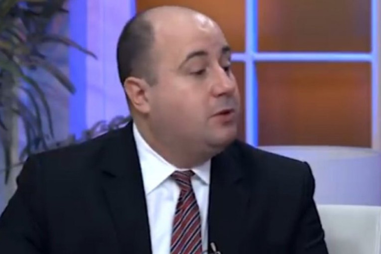 MSP nije raspisao konkurs za ćacije: Kozarev - Kamo sreće da ih je više, treba čuvati zemlju i narod od takvih kao što je Borko Stefanović