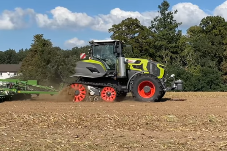 Žiri doneo šok odluku: Ovo je najbolje vozilo na četiri točka uz dodatak gusenica (FOTO)