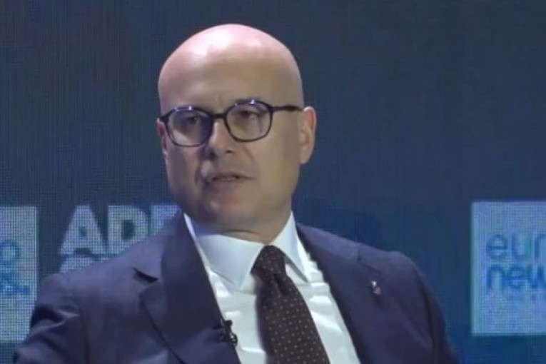 "Zajedništvo i sloga su nam nasušno potrebni!":Jaka poruka liders SNS Vučevića!