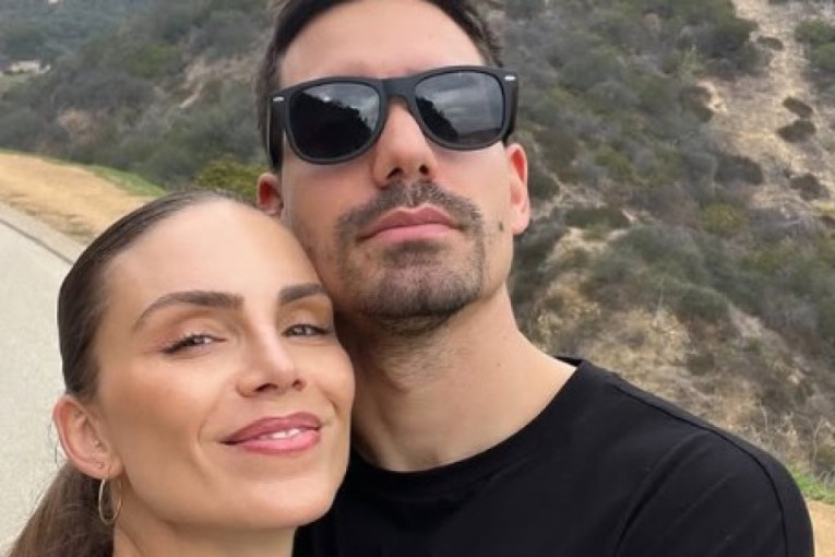 Psovala na RTS-u pa se udala za milionera! Sad živi u velelepnoj vili, a rođendan slavi na jahti - ovo joj niko nije zaboravio! (FOTO)