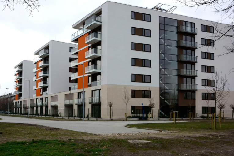 Mogu li stanovi upisani po zakonu "Svoj na svome" pod hipoteku: Evo šta kažu agenti za nekretnine i banke