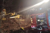 Prve slike sa mesta nesreće gde se srušio avion u Hrvatskoj: Evo šta su zatekli vatrogasci! (FOTO/VIDEO)