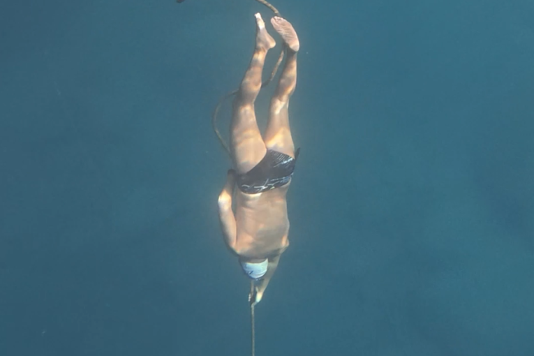 Neverovatan slučaj iz Vijetnama koji medicina ne može da objasni: Čovek nije spavao 63 godine (VIDEO)