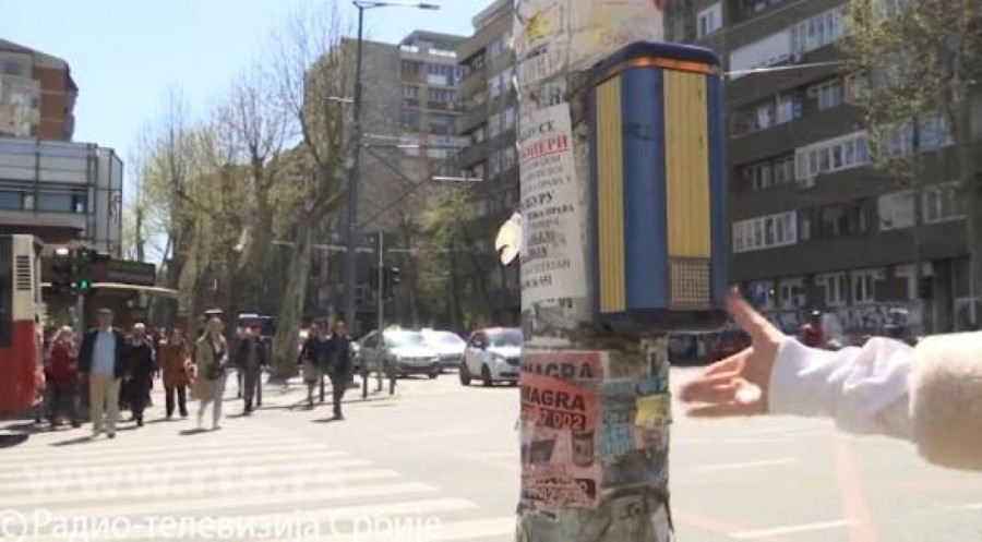 Velika zabluda pešaka: Dugme koje pritiskate nije za zeleno svetlo!