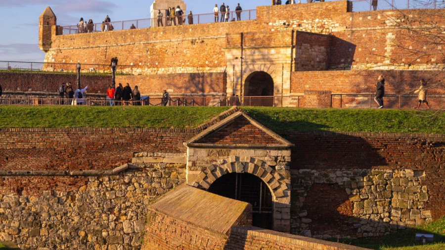 Danas do 17 stepeni, a noć donosi obrt! Stiže kiša!