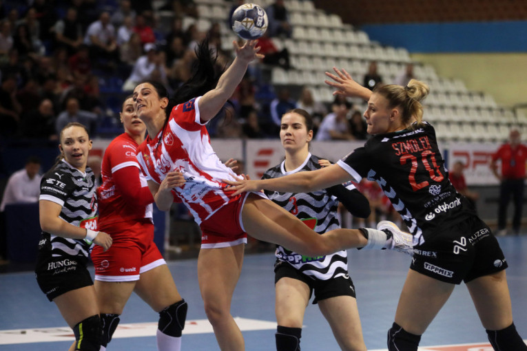 Nije moglo bolje finale u Torinu: Prvi reket sveta napada branioca titule i broja 2 (FOTO)