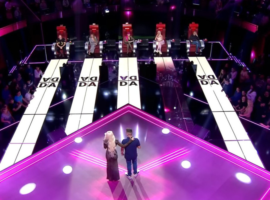 Posle njegovog nastupa u "Pinkovim zvezdama" - došlo je do neviđene svađe: Sram te bilo, jako si prosta! (FOTO)