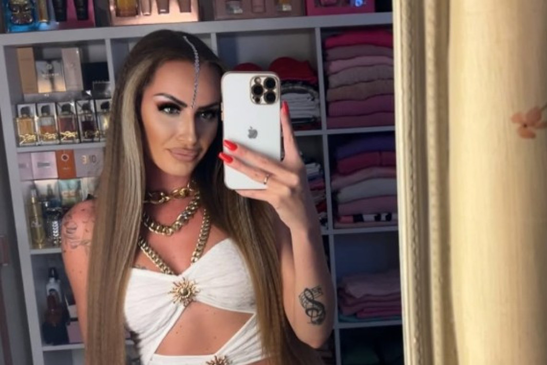 "Deda jedan, onako... Samo me je mrnjavio!" Atina Ferari iznela šok tvrdnje o Miletu Kitiću!