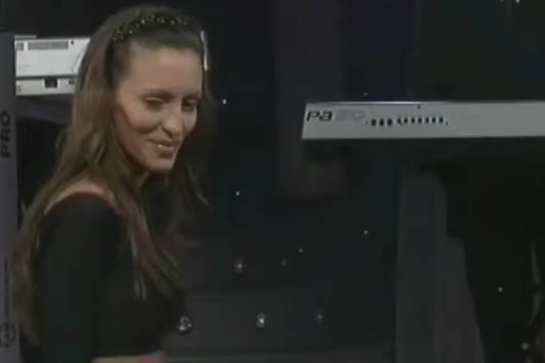 Nova drama na pomolu: Rale prodao pesmu ovoj pevačici, a sad isplivala Anina verzija!