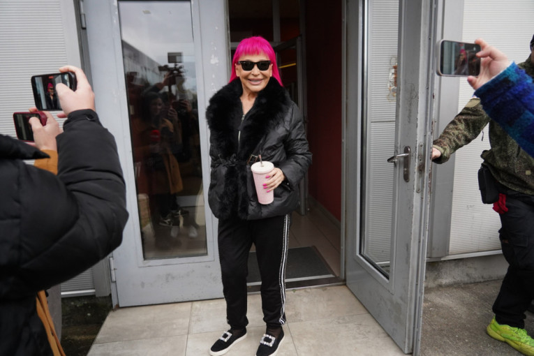 "Desingerica je prostak!" Zorica Brunclik oplela po kolegama iz "Pinkovih zvezda"