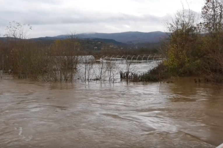 Istorijska promena kursa? Hamas razmatra isključivo političko delovanje