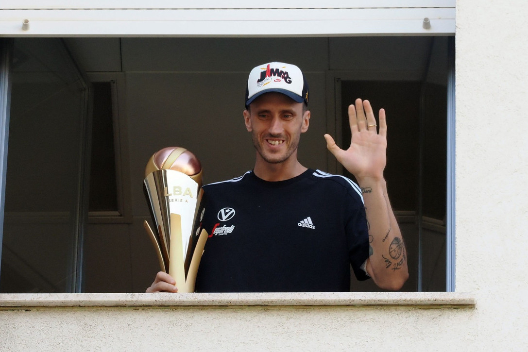 Kapiten Polonara na spisku Italijana za FIBA prozor! Veliki gest Luke Bankija!