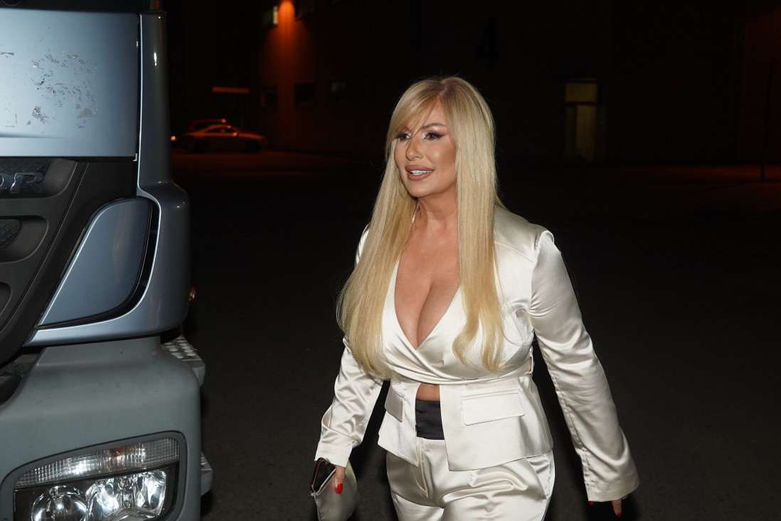 Elmina ćerka baš uživa s bogatašem iz Katara: Mama, oni su nabavili i lava!