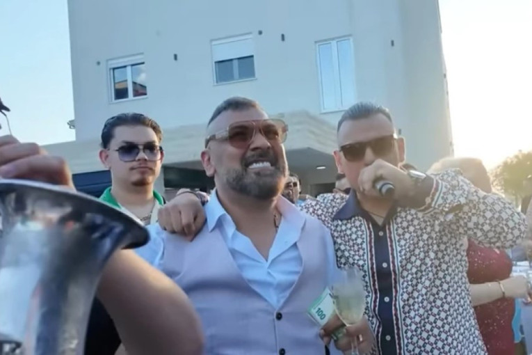 Hvalio se da je sve pošteno zaradio: Uhapšeni gazda Mecka živeo u luksuzu, bio i kum na sicilijanskoj gala svadbi