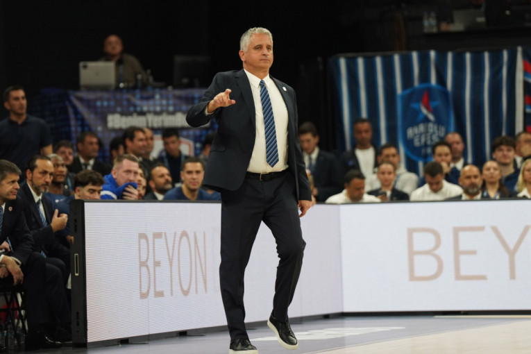 Digla se bura zbog izjave Kokoškova: Efes stao u odbranu srpskog trenera!