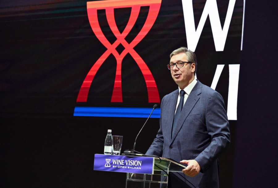 Vučić na sajmu Vinska vizija Otvorenog Balkana: Pišemo istoriju vinske scene Balkana!