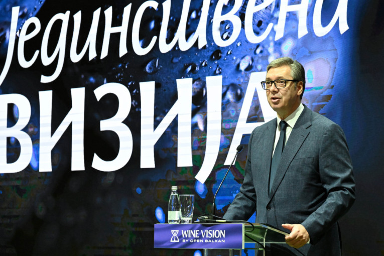 Vučić na sajmu Vinska vizija Otvorenog Balkana: Pišemo istoriju vinske scene Balkana!