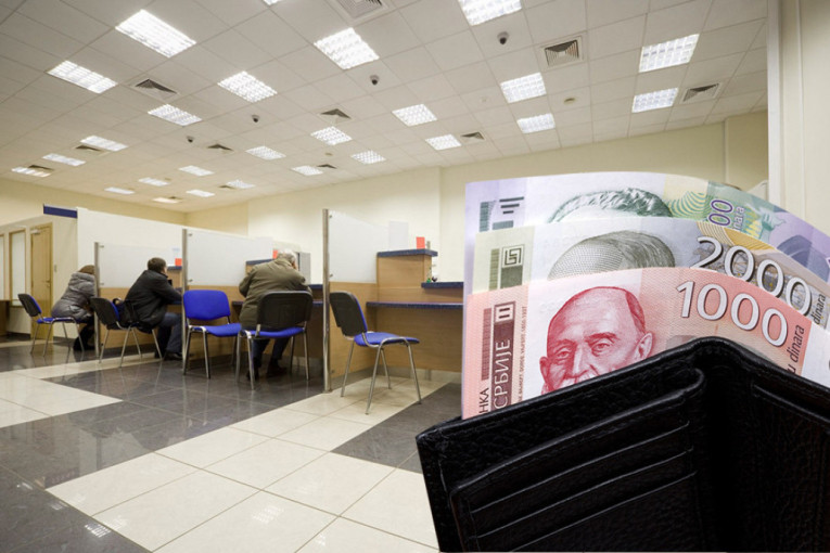 Evo ko prvi dobija novac: Objavljen kalendar isplate avgustovskih penzija