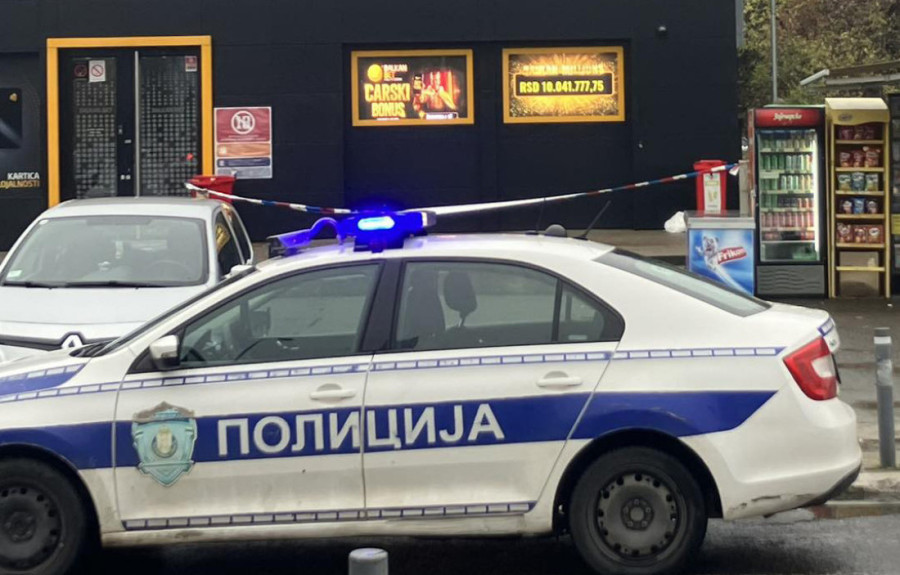 Deca kockaju od 10. godine: Roditelji ih vode na aparate, najmlađi patološki kockar ima samo 12!