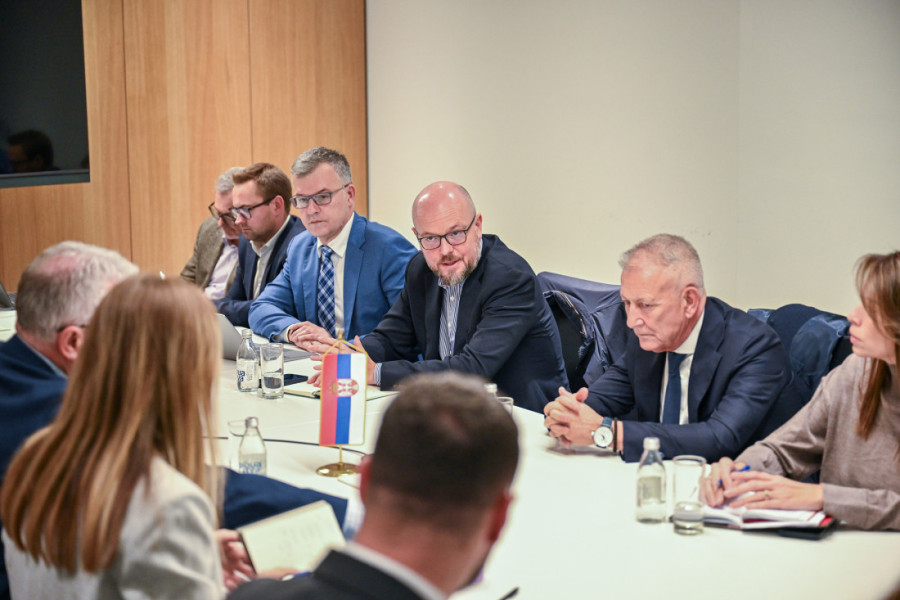 Đedović na hitnom sastanku sa direktorom NIS-a: Razmatramo sve scenarije