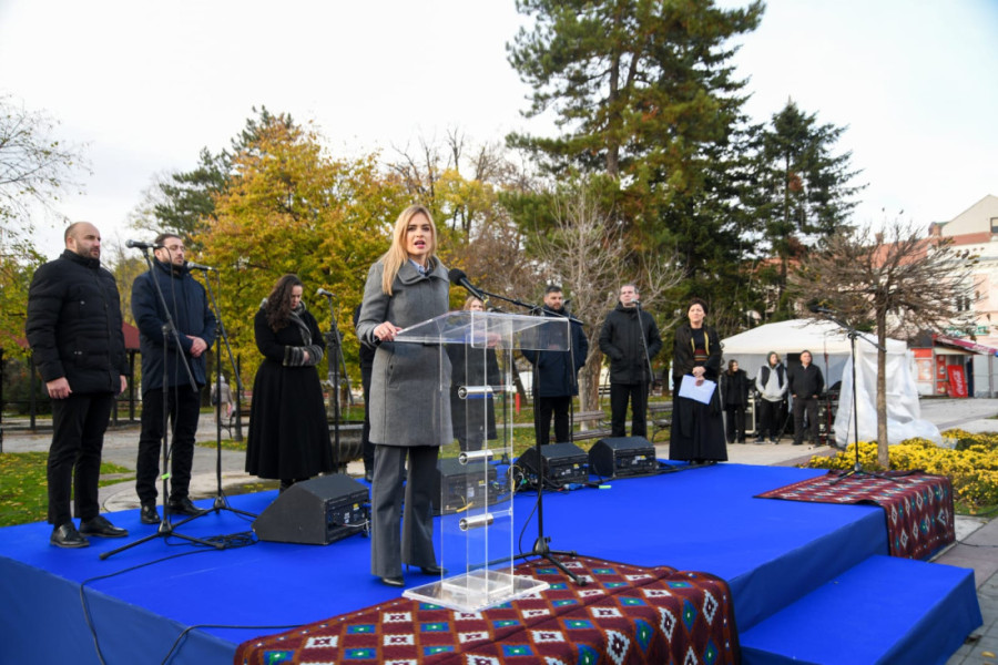 "Ne smemo zaboraviti cenu svega onoga što danas imamo": U Negotinu otkriven prvi spomenik Čučuk Stani u Srbiji