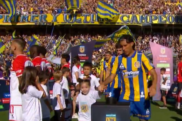 Jevrosimović podneo ostavku: SAS traži novog predsednika (FOTO)