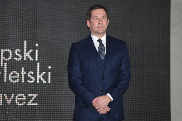 Zamor materijala: Jevrosimović objasnio razloge ostavke, ali spomenuo rezultate i ko je sve pomagao